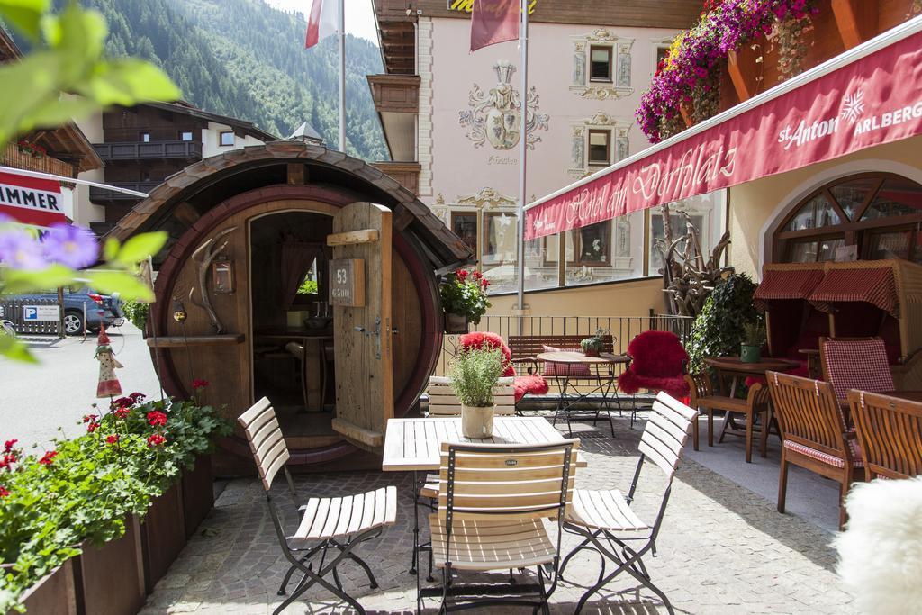 Am Dorfplatz Suites - Adults Only Sankt Anton am Arlberg Exterior photo